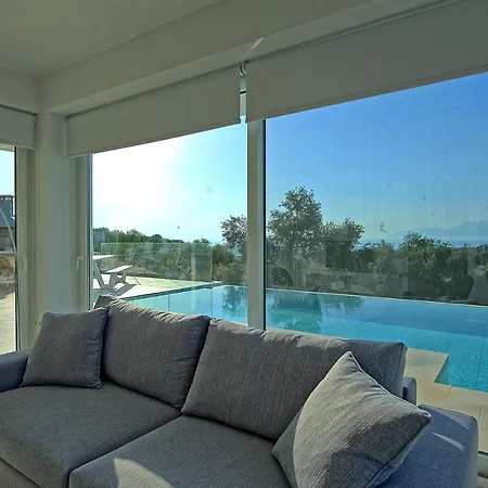 Villa Nafsika By Posarellivillas