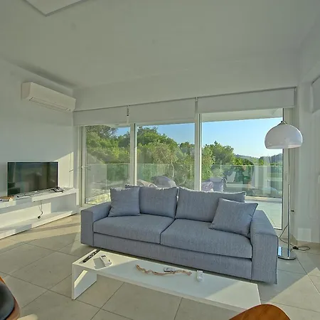 Nafsika By Posarellivillas