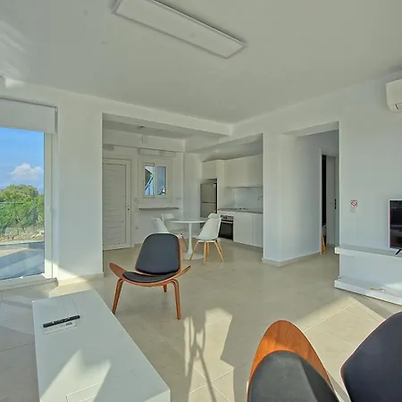 Вилла Nafsika By Posarellivillas